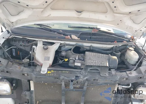 2016 Chevrolet Express 2500 Work Van z USA, uszkodzony, nr VIN 1GCWGAFF9G1167338